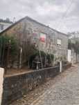 Vendo casa para restauro ou para morar
