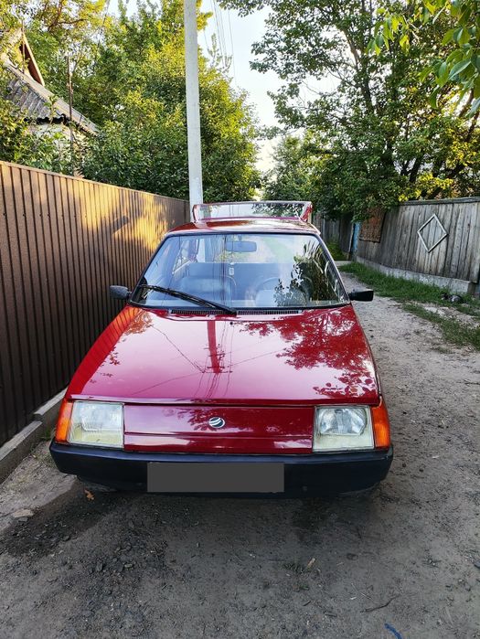 Продам гарному стані таврію