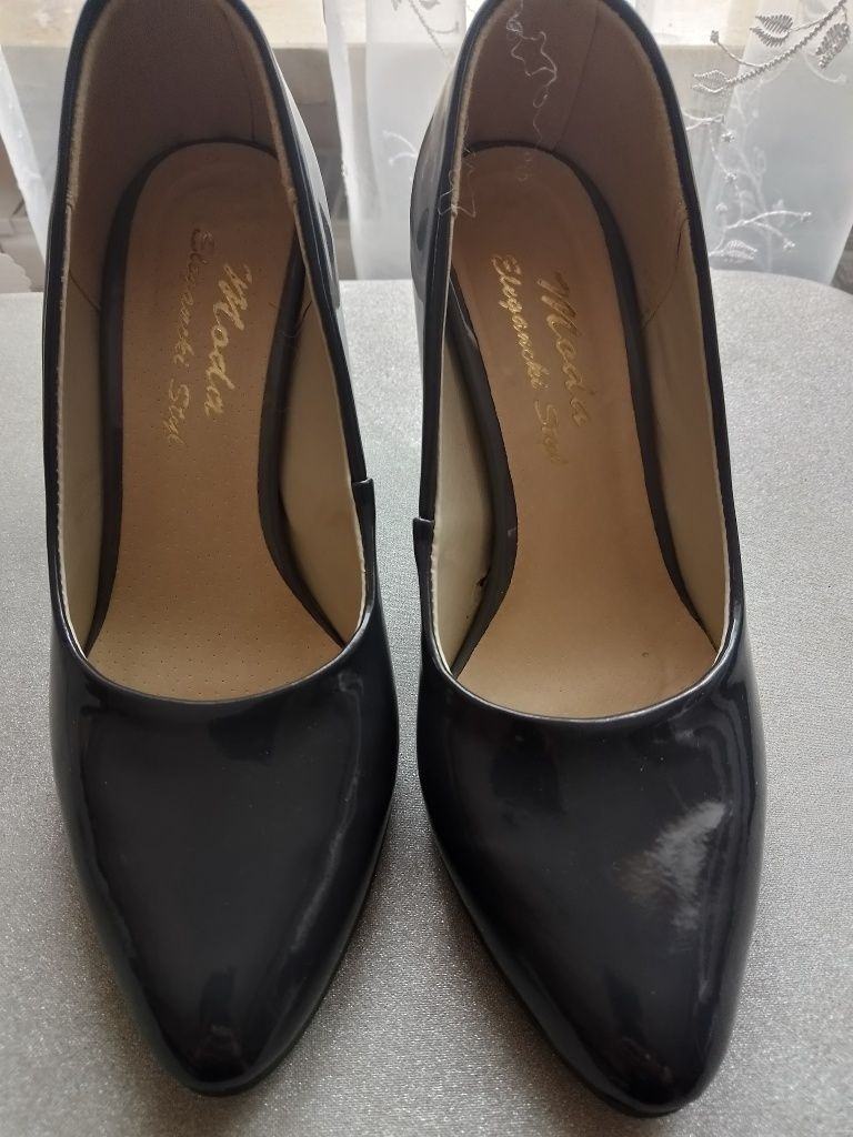 Buty damskie czółenka roz 37