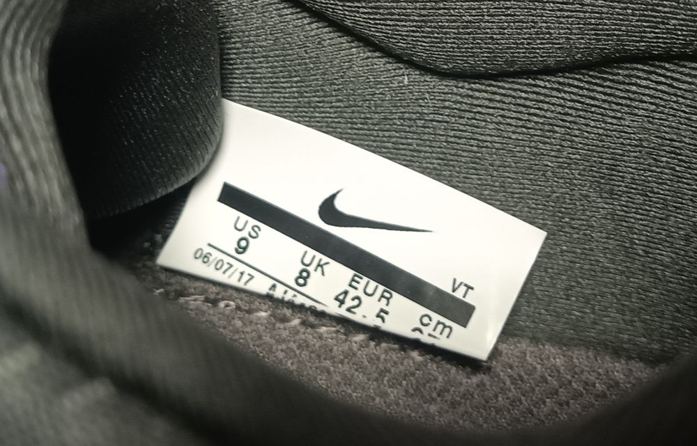 Nike air vapormax (розмір 42.5)