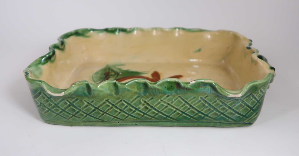 Travessa antiga em faiança de Barcelos