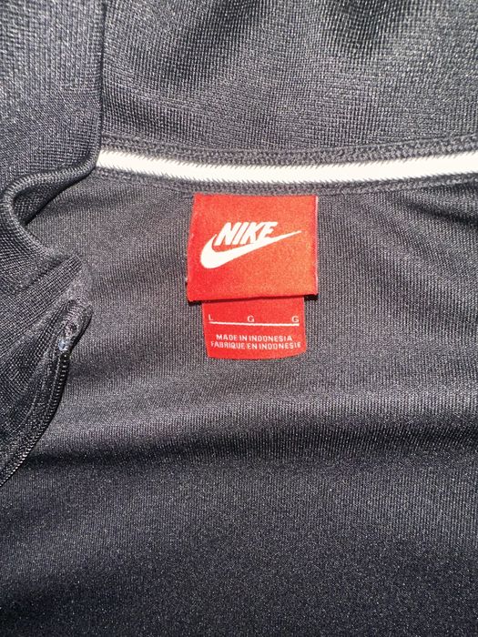 Продам кофту Nike в ідеальному стані