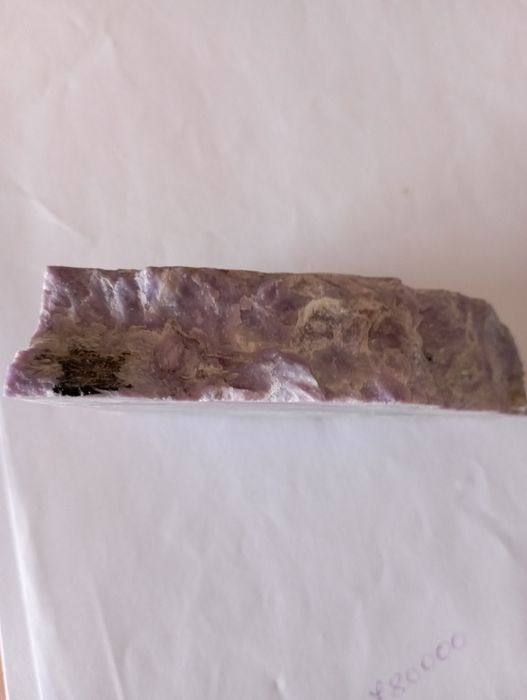 Pedra charoita para jóias