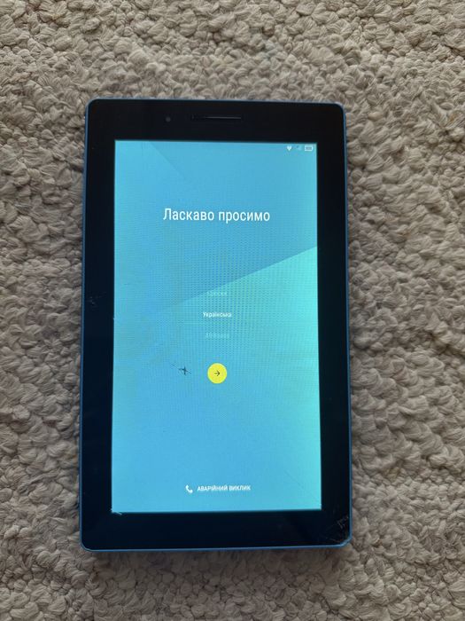 Планшет Lenovo Tab 3 7 Essential