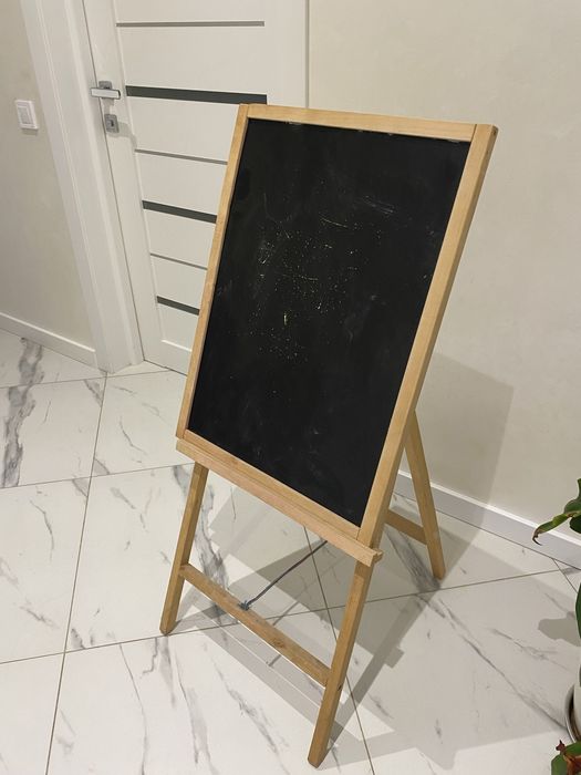 Продам молберт для малювання