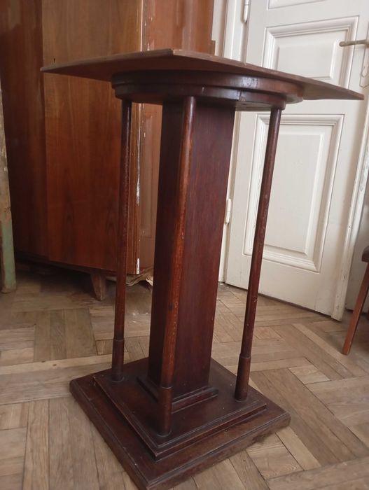 Підставка антикварна дерев’яна, барний столик