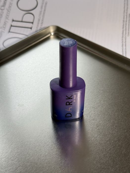 Продаю світло відбиваючий гель лак / матовий / втирка