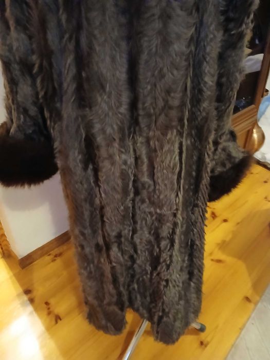 Skórzany płaszcz z futrem  dwustronny