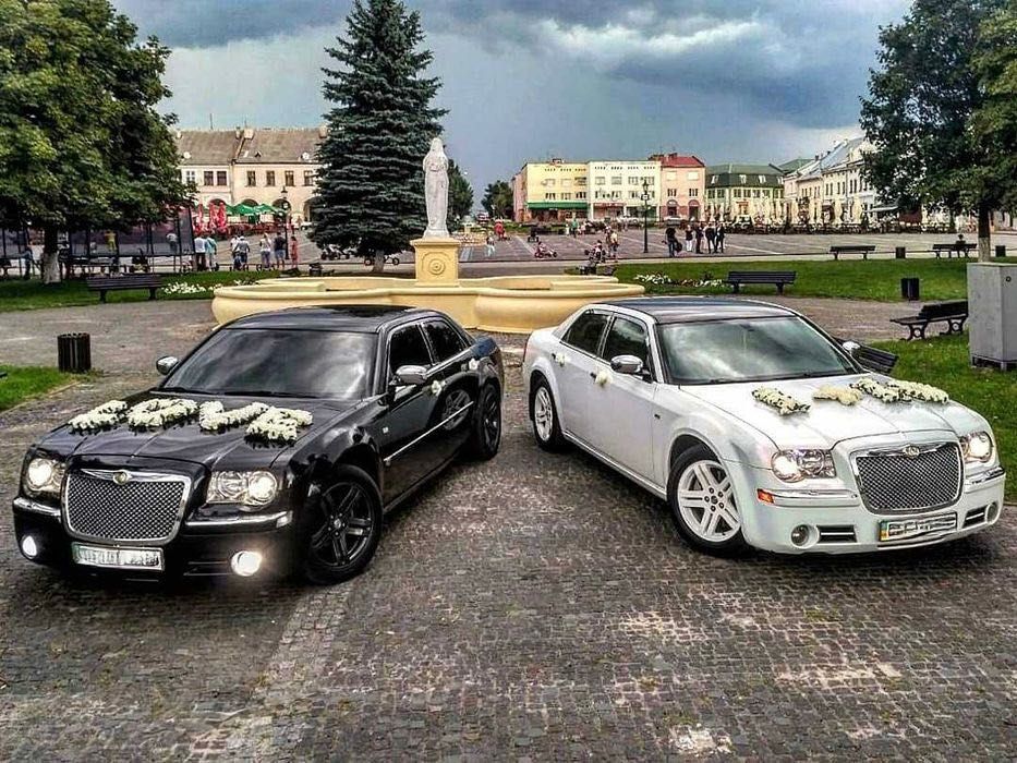 Оренда авто на весілля Chrysler 300c, весільний кортеж, перевезення