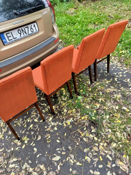 Krzesła tapicerewane szt.4.