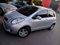 Терміново Toyota Yaris 2007 рік 1,3 бензин /Автомат
