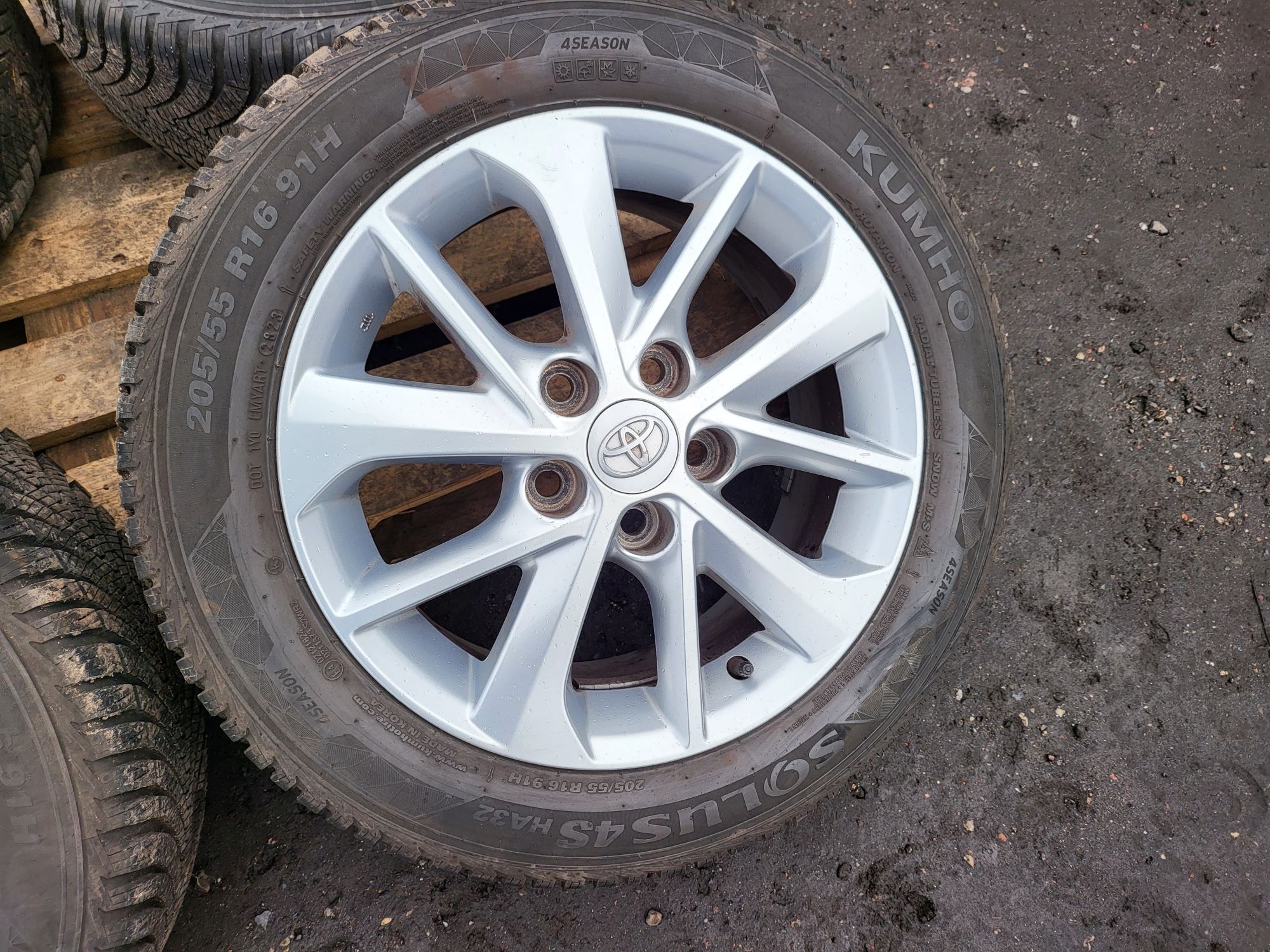 Alufelgi 16 Toyota Auris Rav4 Corolla Camry Avensis 5x114,3 ET45