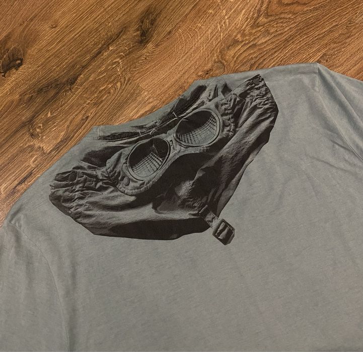 CP Company Big Logo T-Shirt СиПи Компани футболка капюшон с линзами