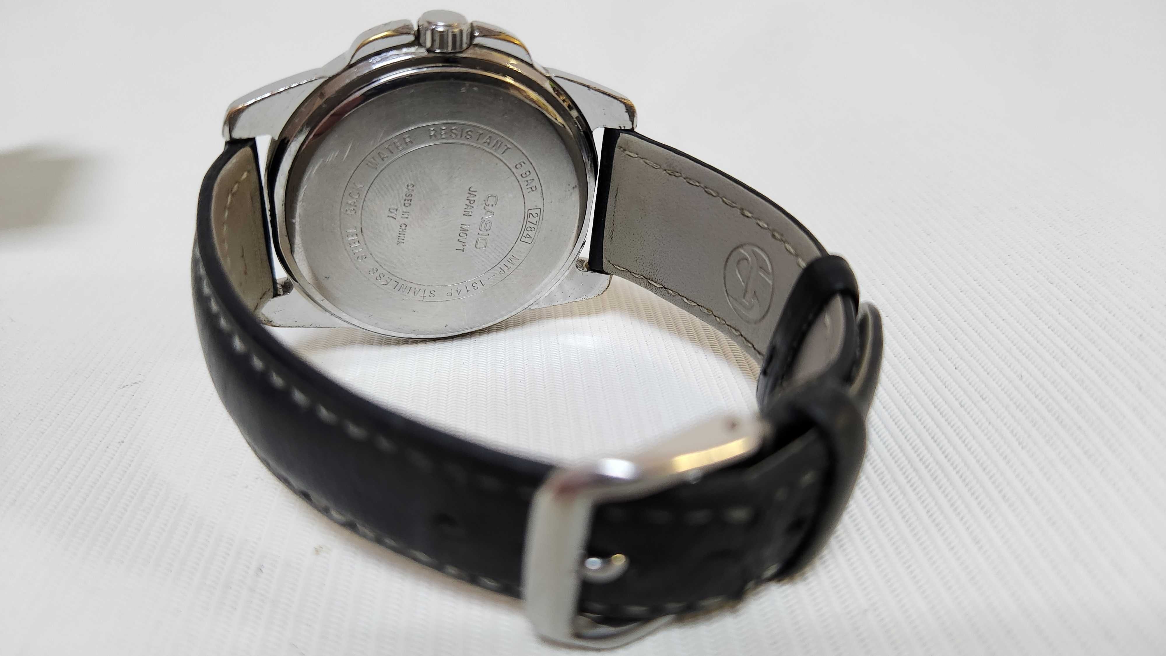 годинник Casio AEQ-120W-1A на гарантіі