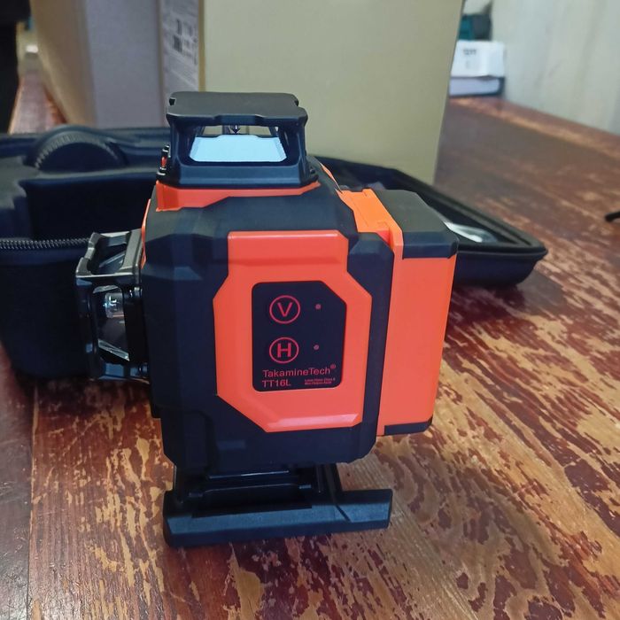 TakamineTech laser krzyżowy zielony poziomica laserowa 4 x 360 stopni