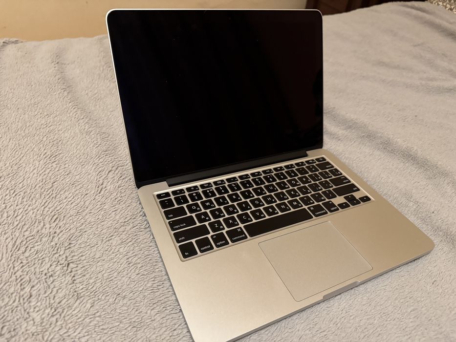MacBook Pro 13” (2015) — A1502