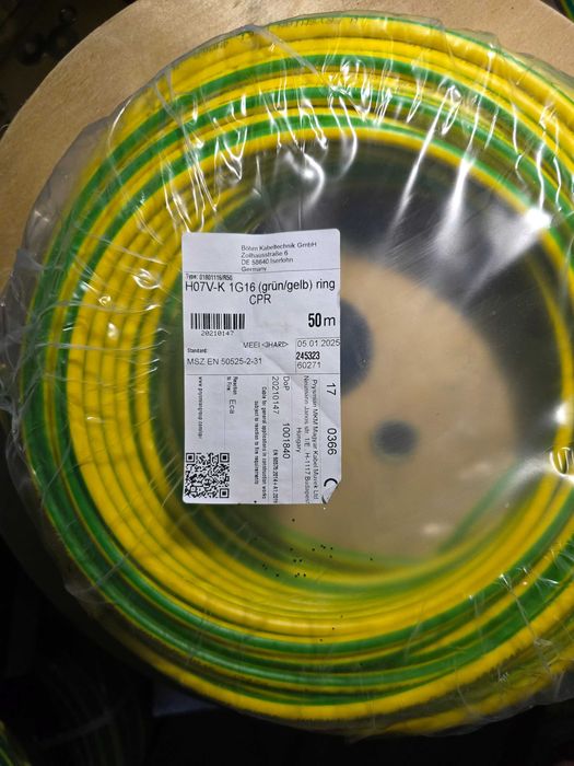 Кабель для сонячних панелів