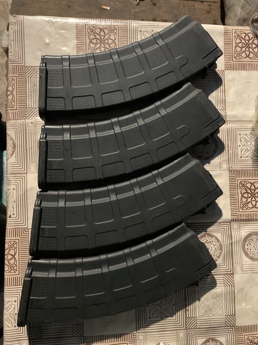 Продам комплект магазину АК74 чорных , 5.45мм