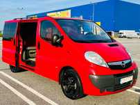 Opel Vivaro Opel Vivaro w oryginalnej zabudowie Westfalia. Nadwozie L1H1 LIFE.