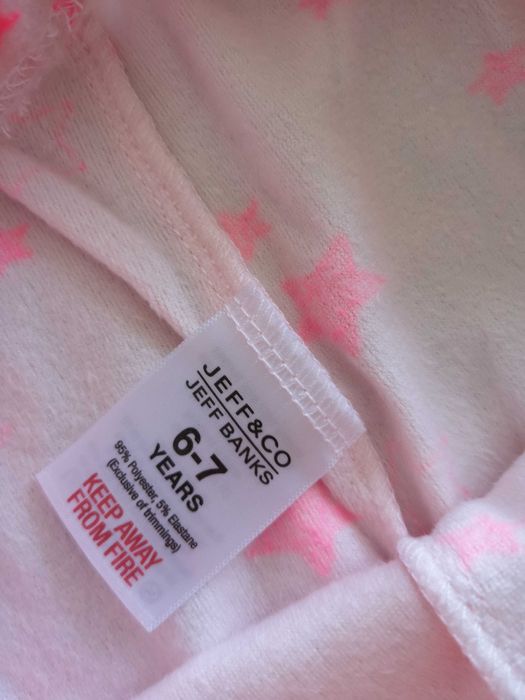 Pluszowa dwuczęściowa piżama w gwiazdki Jeff & Co. 116 - 122 jak nowa