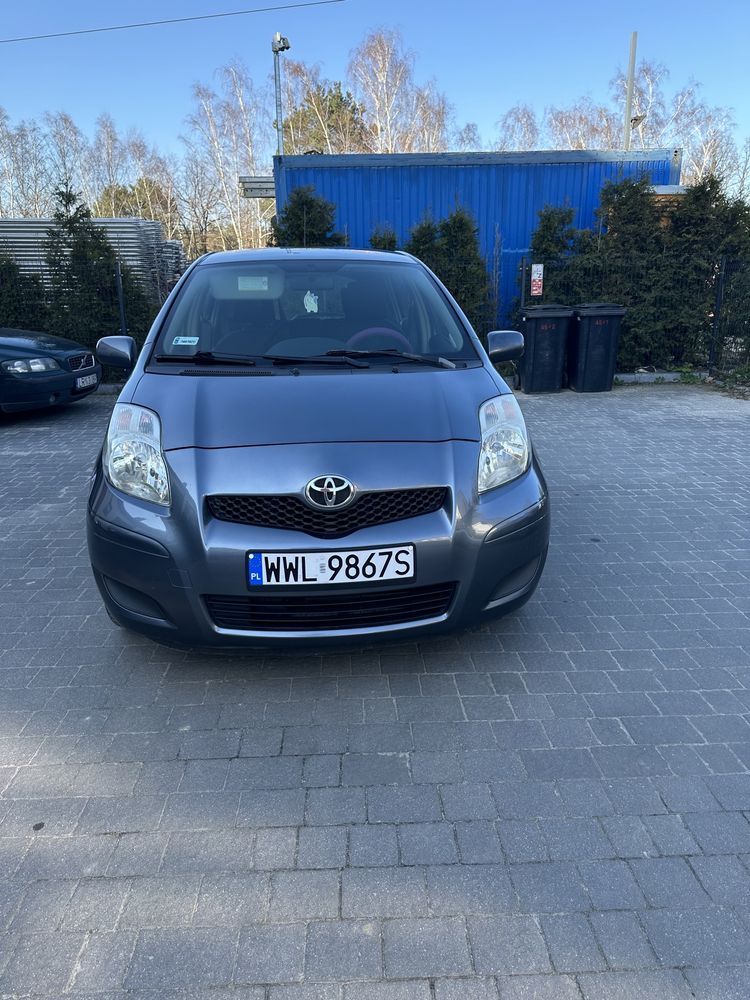 Toyota Yaris 1.0 2009r