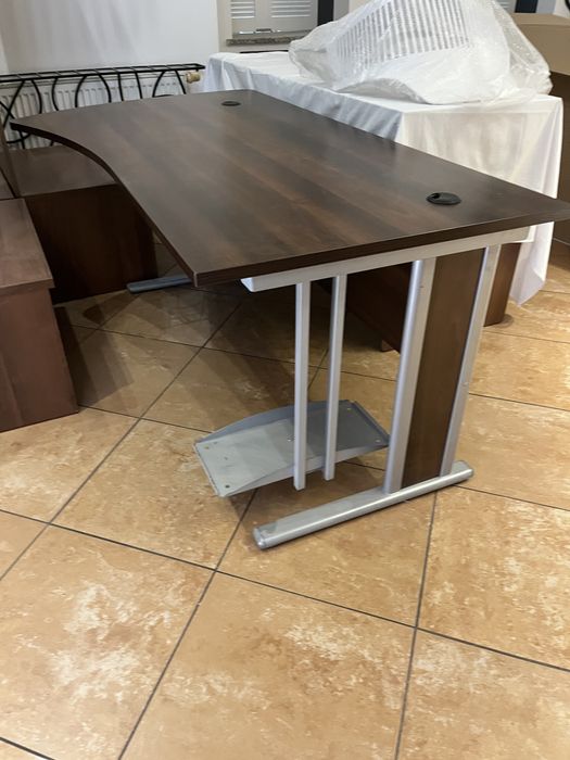 Stół - Biurko - Stan  Bardzo Dobry