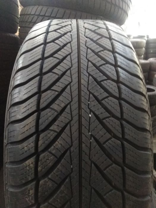 Шини б/у зима 225/55 R17 GoodYear UltraGrip 8 Perfomance