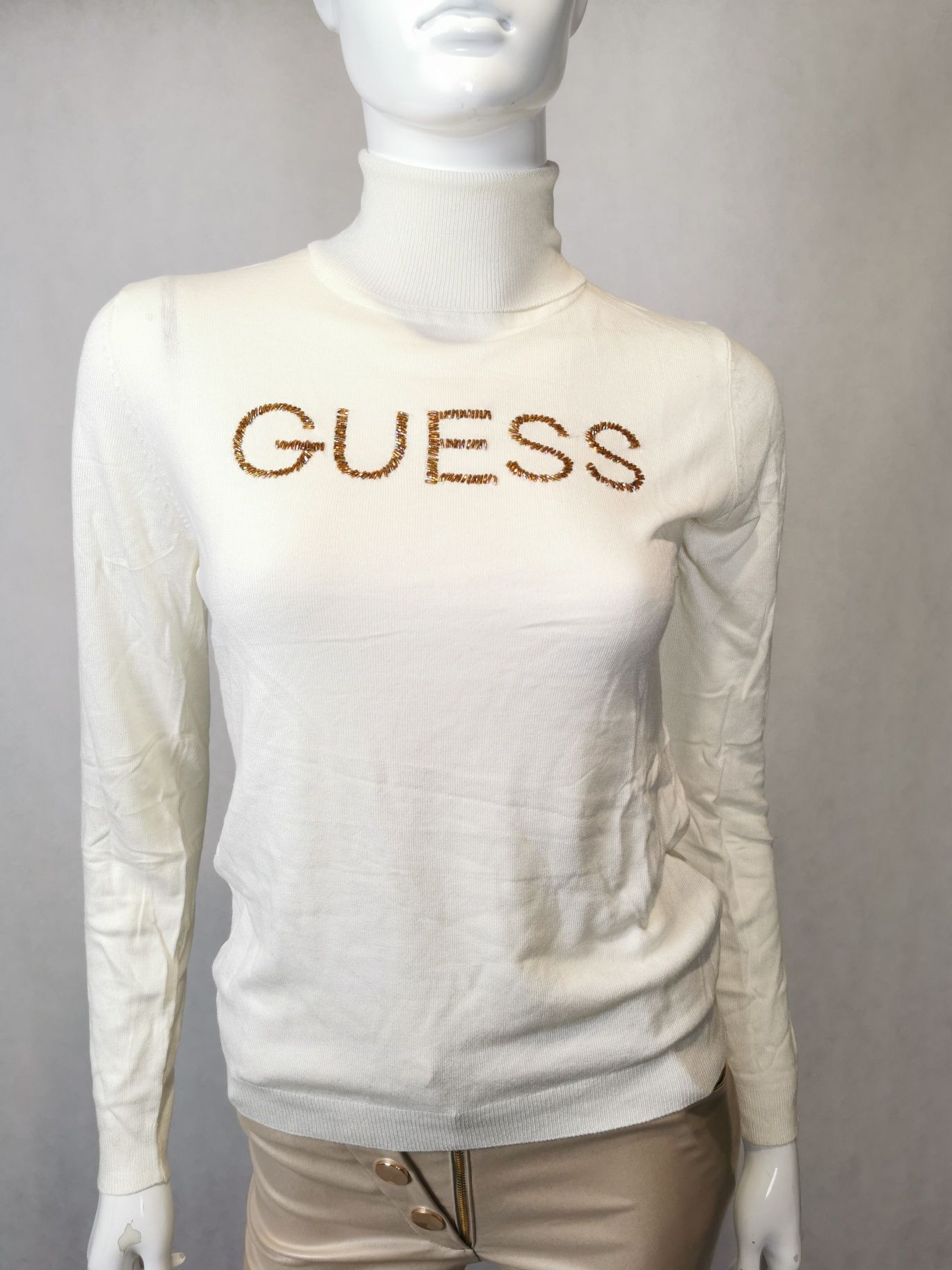 Nowy oryginalny sweterek golfik Guess L śmietankowy