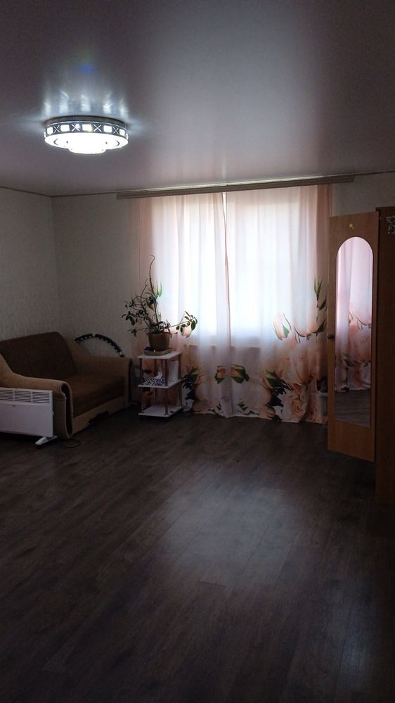 Продам квартиру+гараж