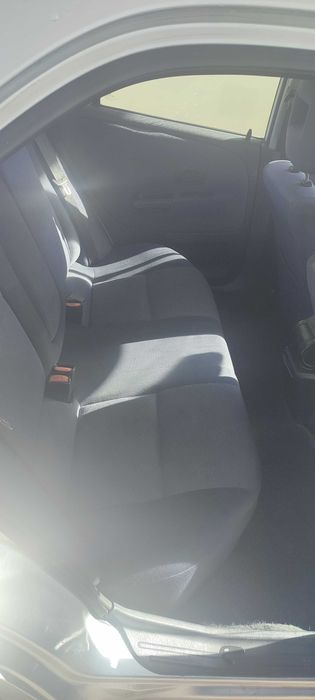 Mitsubishi carisma 1.4 2001