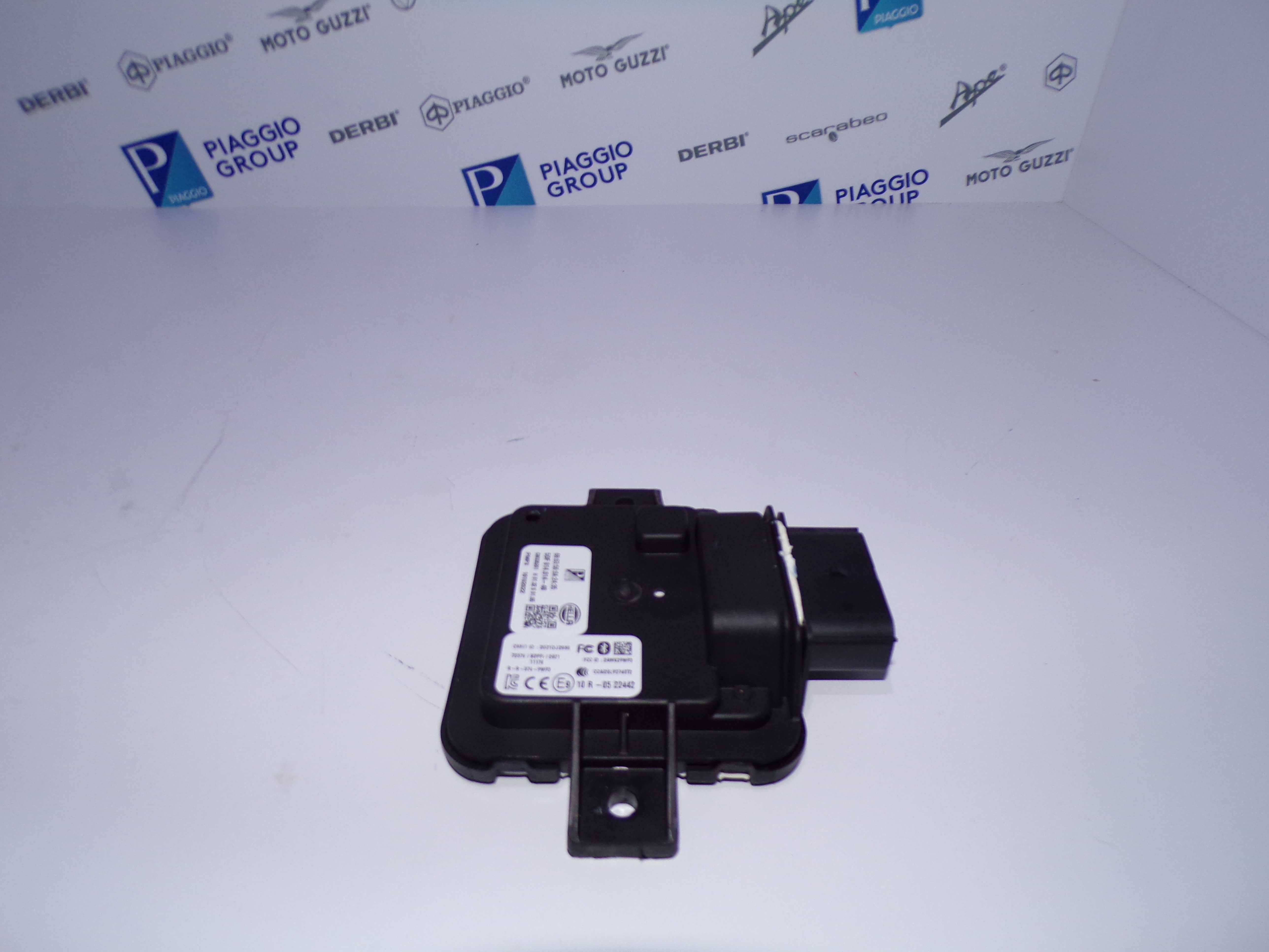 Platforma Multimedialna Multimedia Piaggio MP3 530/400 Beverly 300/400