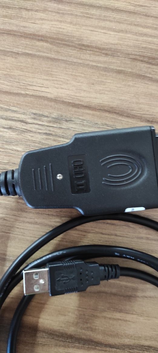 Używany kabel OBD2