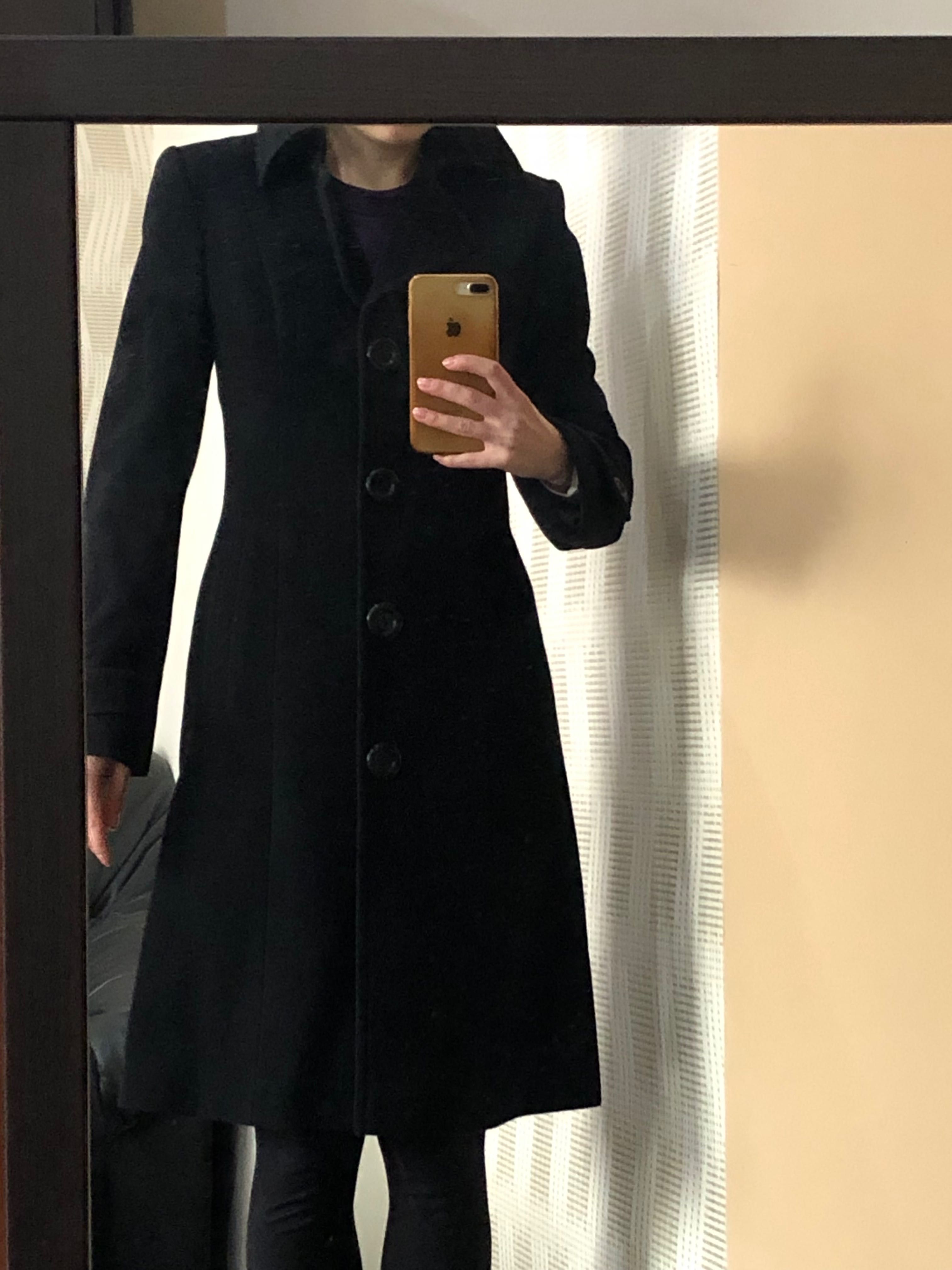 Продам нове шерстяне жіноче пальто чорного кольору