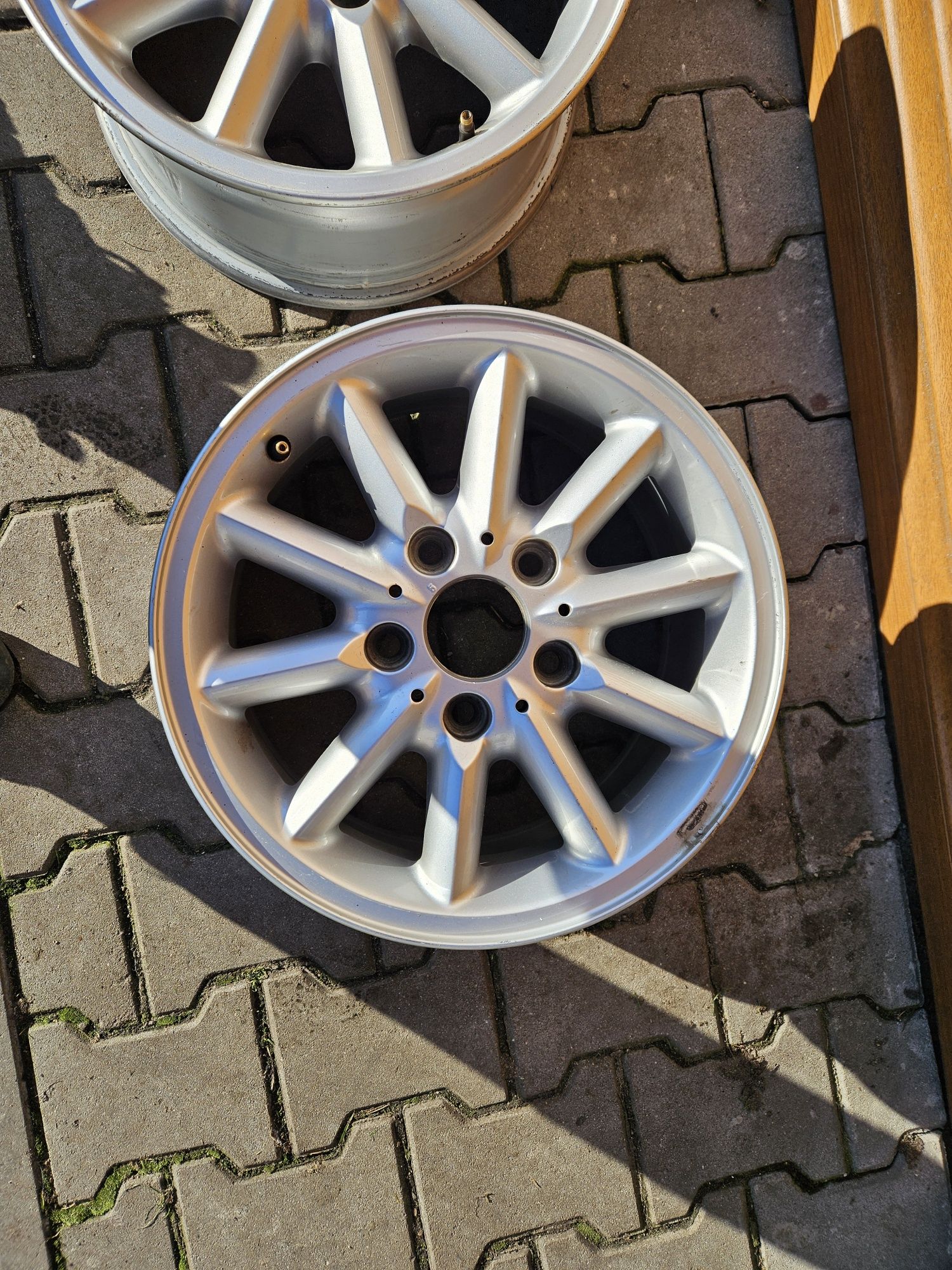 Felgi aluminiowe 15 BMW
