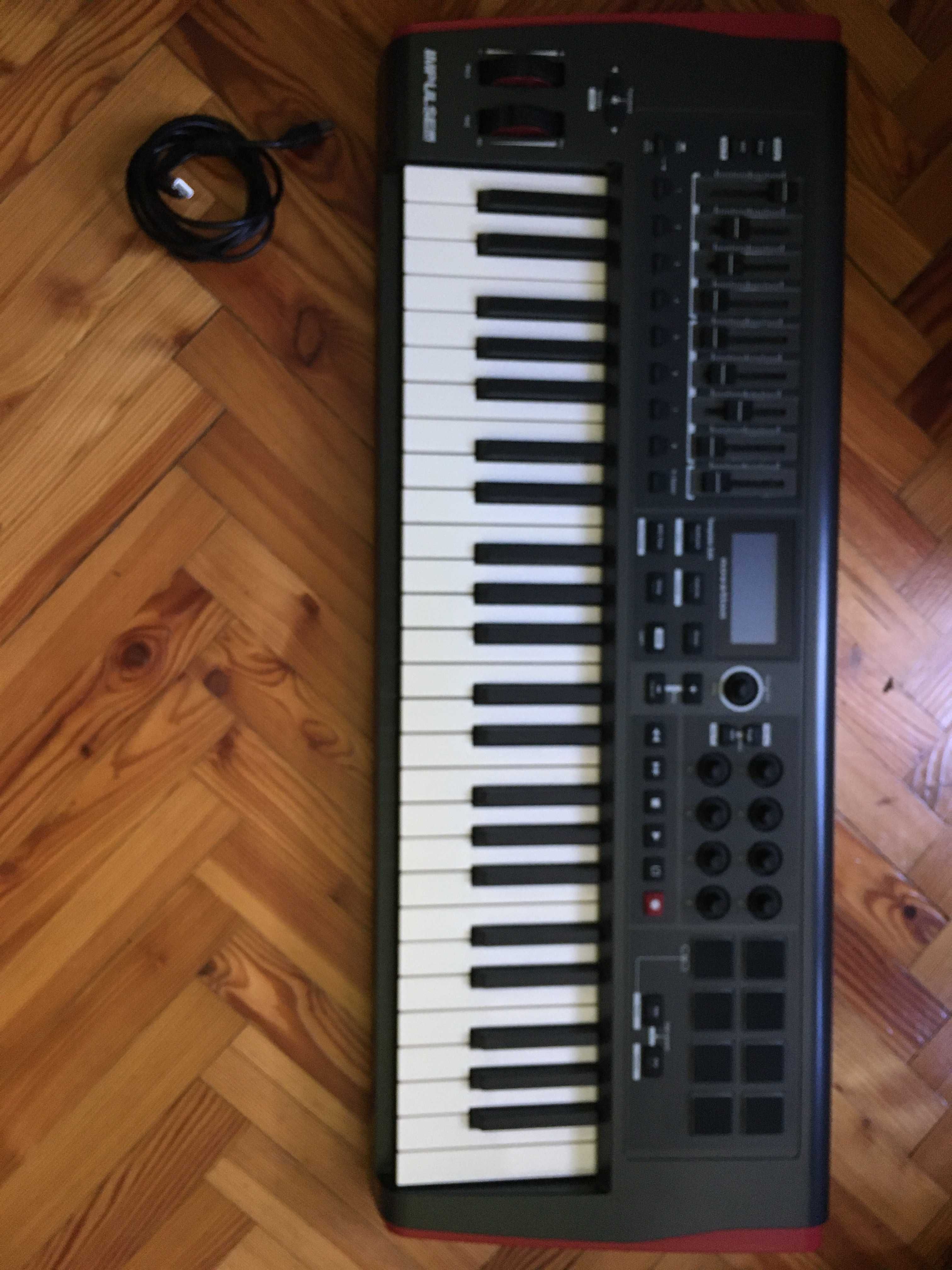 Novation Impulse 49 klawiatura sterująca MIDI