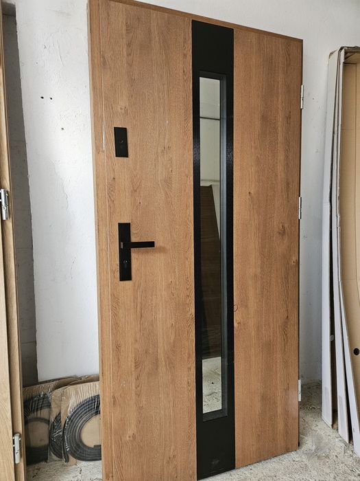 Drzwi Zew. "Disting" 70mm Ciepła Pełna Rama , Duży Skład Drzwi
