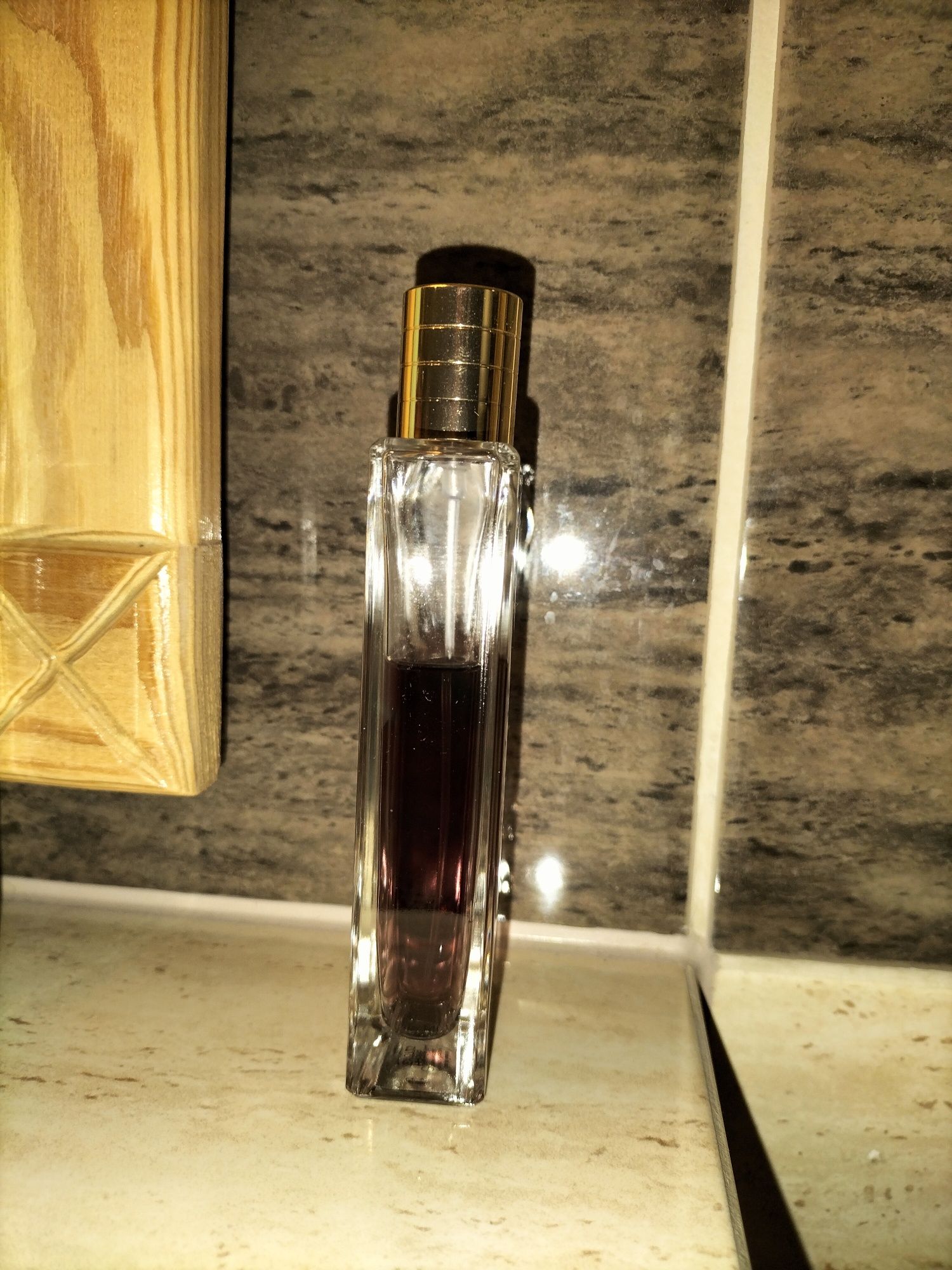 Oriflame mysterial oud