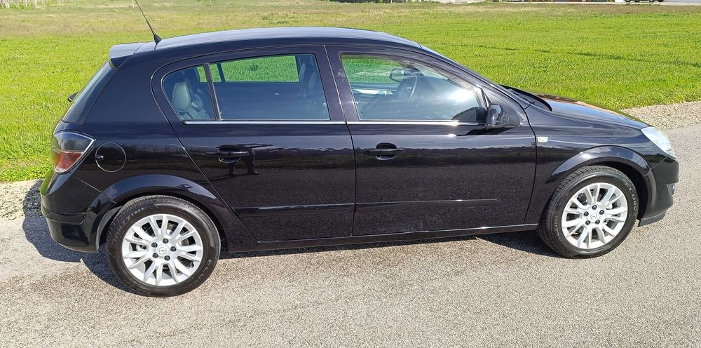 Opel Astra 1.3 CDTI Cosmo (Fantástico)