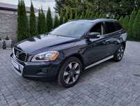 Volvo XC 60 ** R Design ** 4x4 ** Automat ** Panorama Dach **