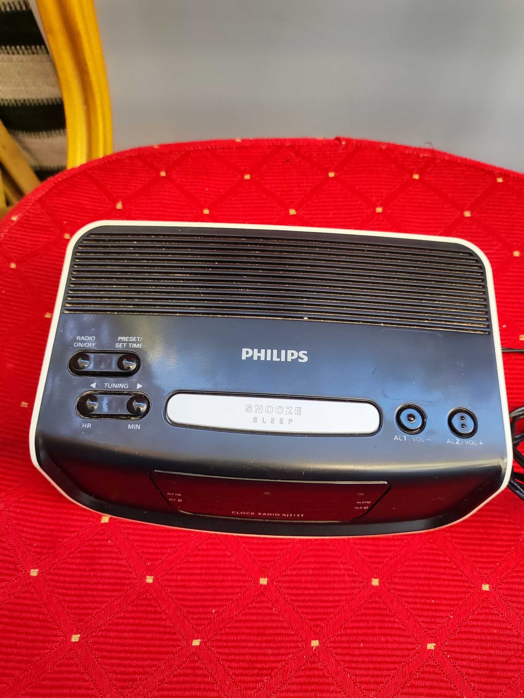 Radiobudzik cyfrowy Radio FM Budzik Philips AJ3123/12 Czarno-biały