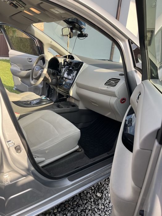 Nissan Leaf 2012