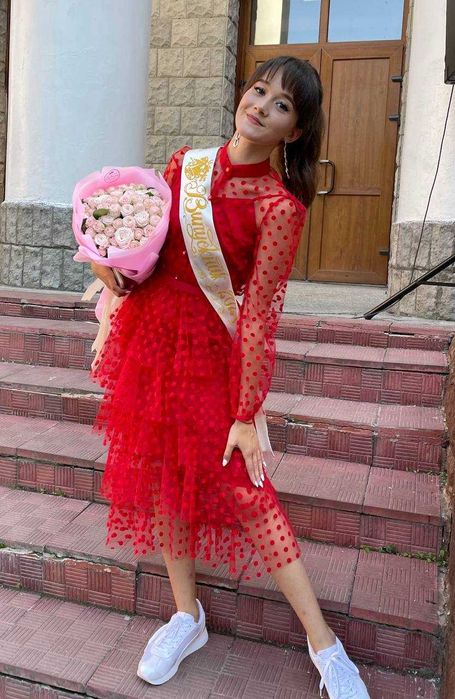 Продам вечірню сукню