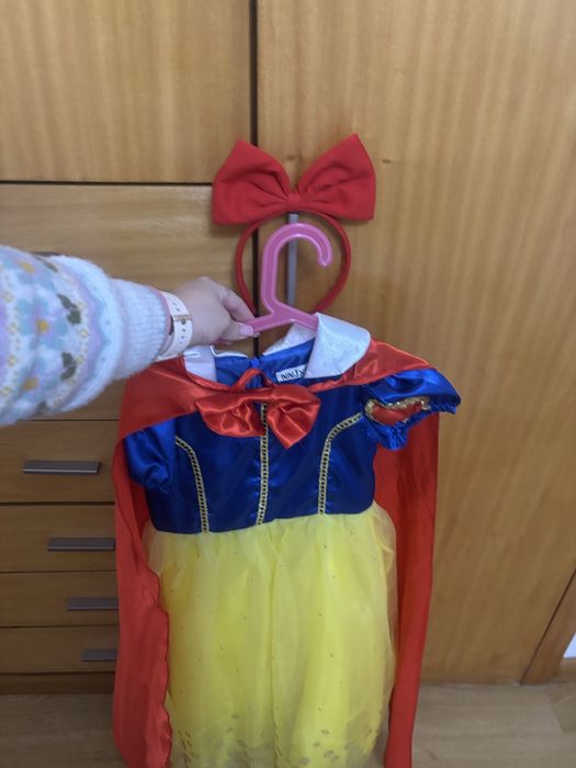 Disfarce de carnaval branca de neve