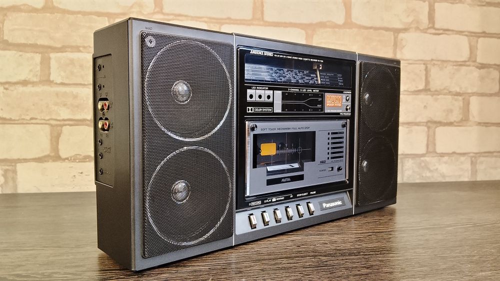 PANASONIC RX-F32L Stereo Radio Cassette Recorder