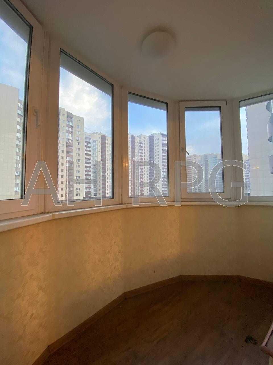 БЕЗ% Продам 3-к квартиру 114м² ЖК Парковий  Кольцова 14Е Вид в двір