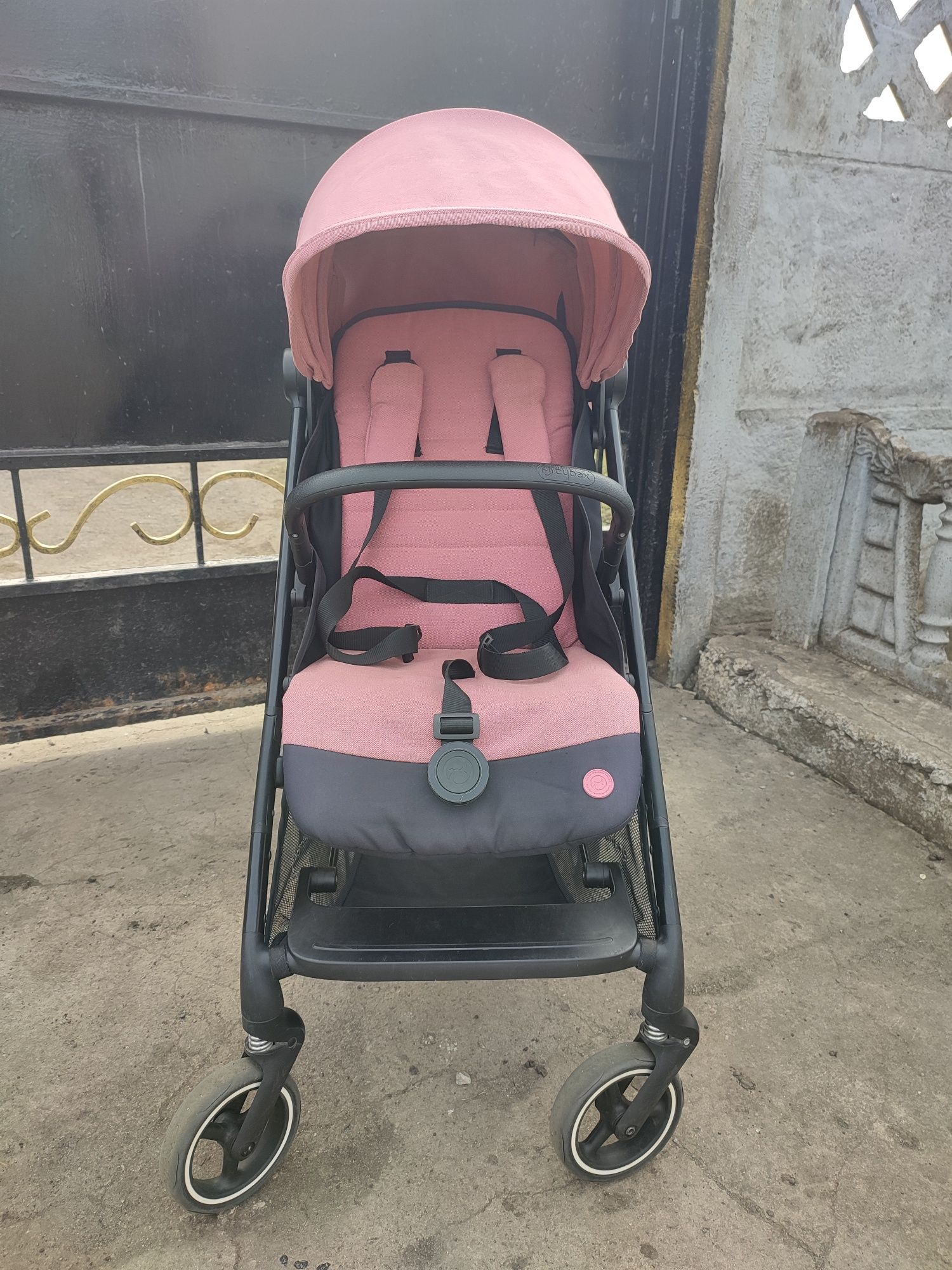 Прогулочная коляска Cybex Beezy magnolia pink