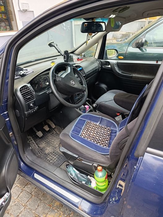 Продам Opel Zafira A 2,0 DTI