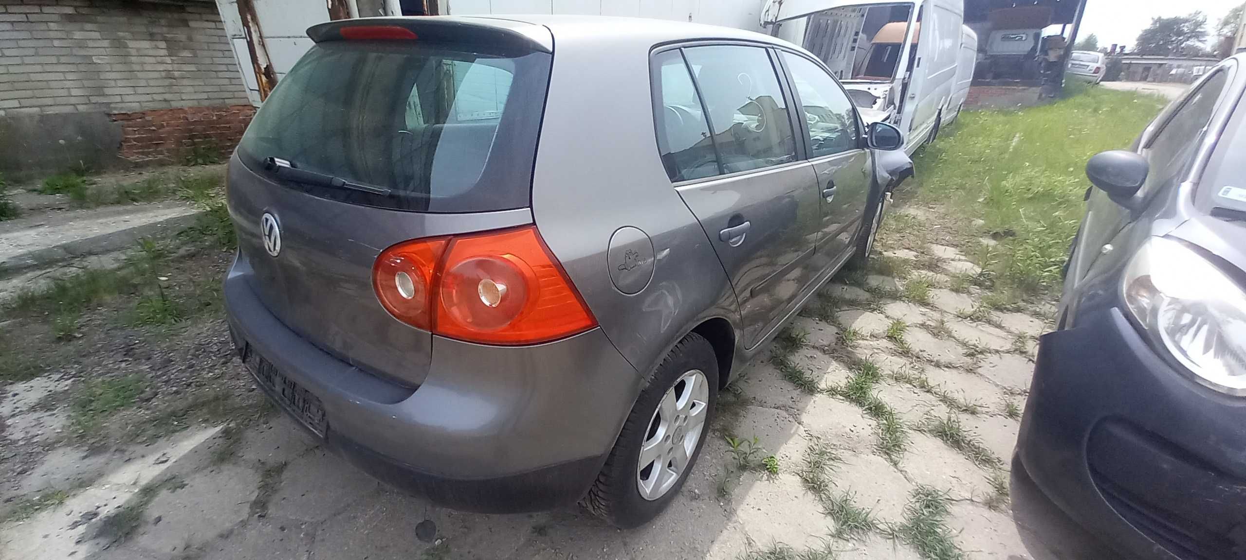 *2004 VW Golf V 1.4 75KM BCA kolor LA7T Silnik skrzynia części