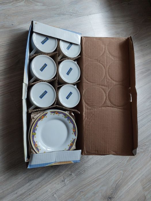 Zestaw filiżanek NOWE