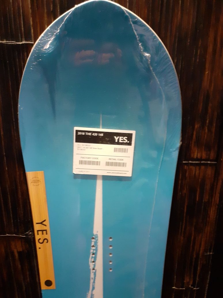 Vendo prancha snowboard YES. 420